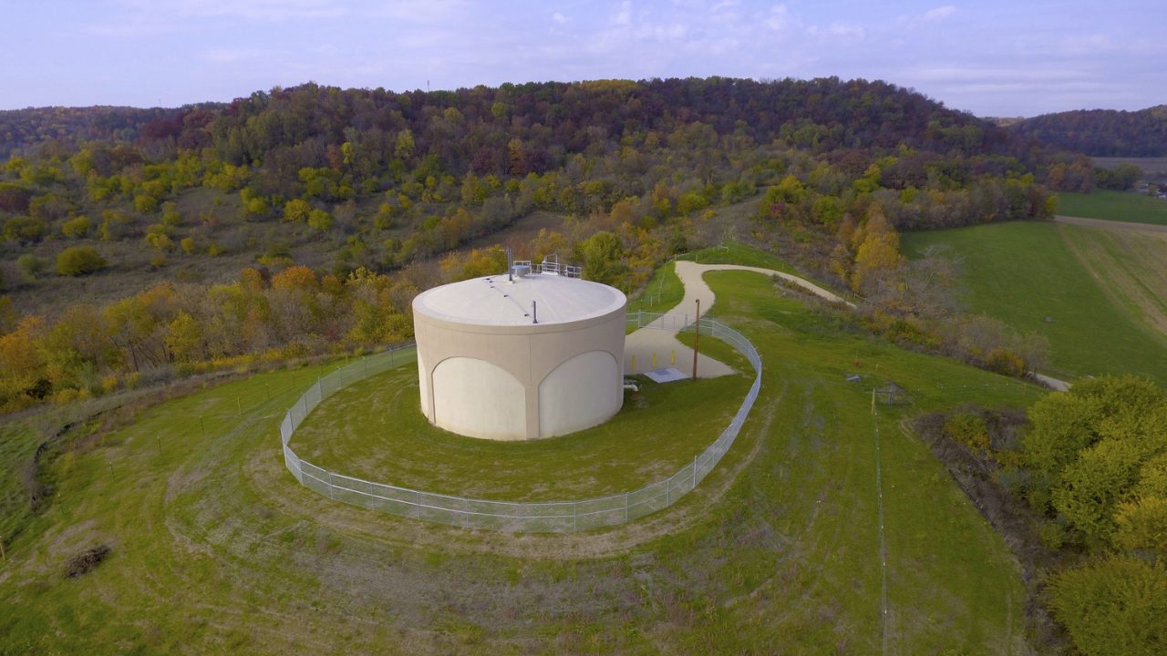 Richland Center Utilities_Water tank